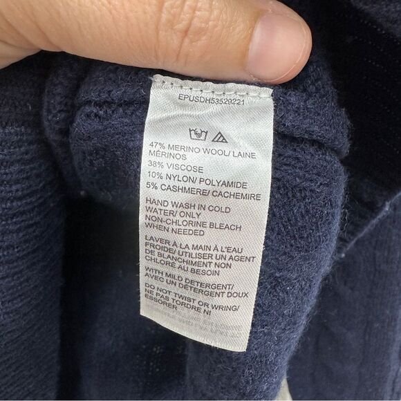 Saks Fifth Avenue navy blue wool blend cable knit crew neck sweater womens large - Picture 5 of 5